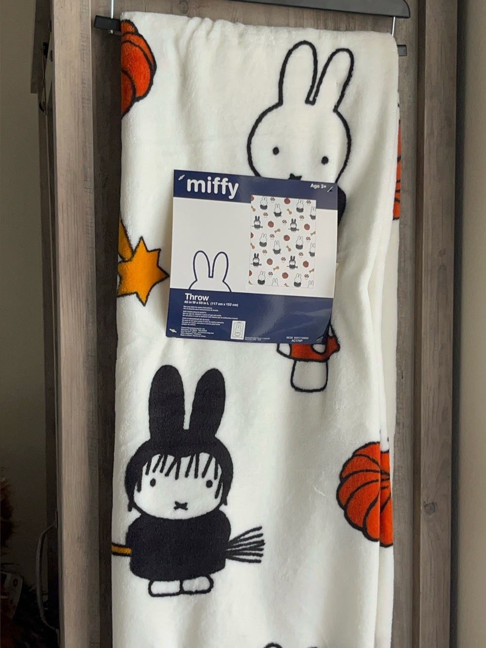 NWT Miffy Halloween Witch Plush Throw Blanket Fall Pumpkins 46" x 60"
